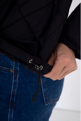 Куртка жіноча